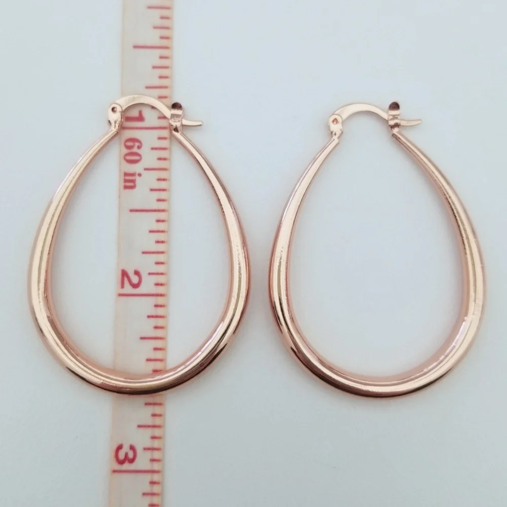 1.5" 18k Rose Gold Oval Hoops - Picture 3 of 5